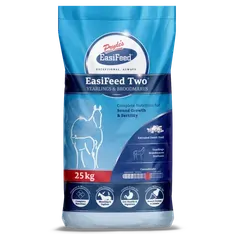 Pryde's EasiFeed Two Concentrate Extruded Sweet Feed 25kg