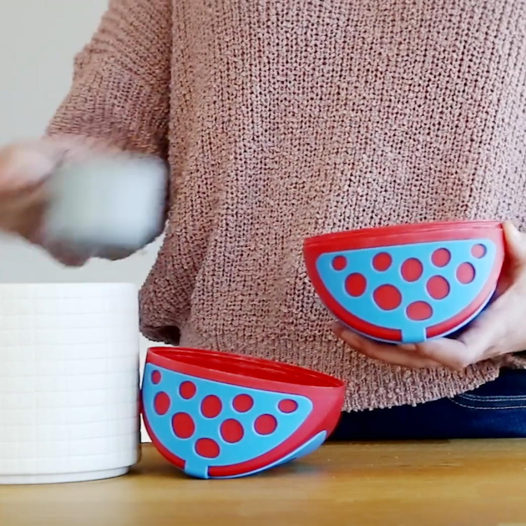 1 x KONG Rewards Wally Interactive Food Dispender Dog Slow Food Bowl